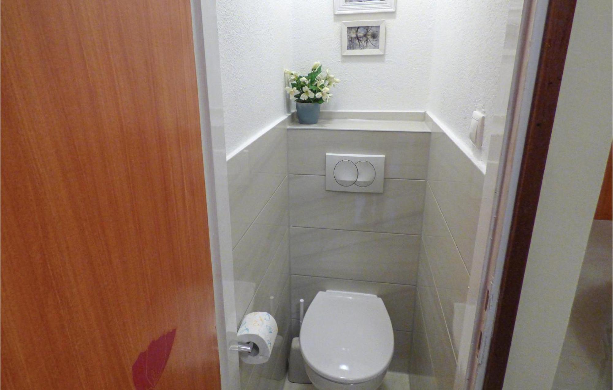 Beautiful Apartment In Omis With Wifi Ngoại thất bức ảnh
