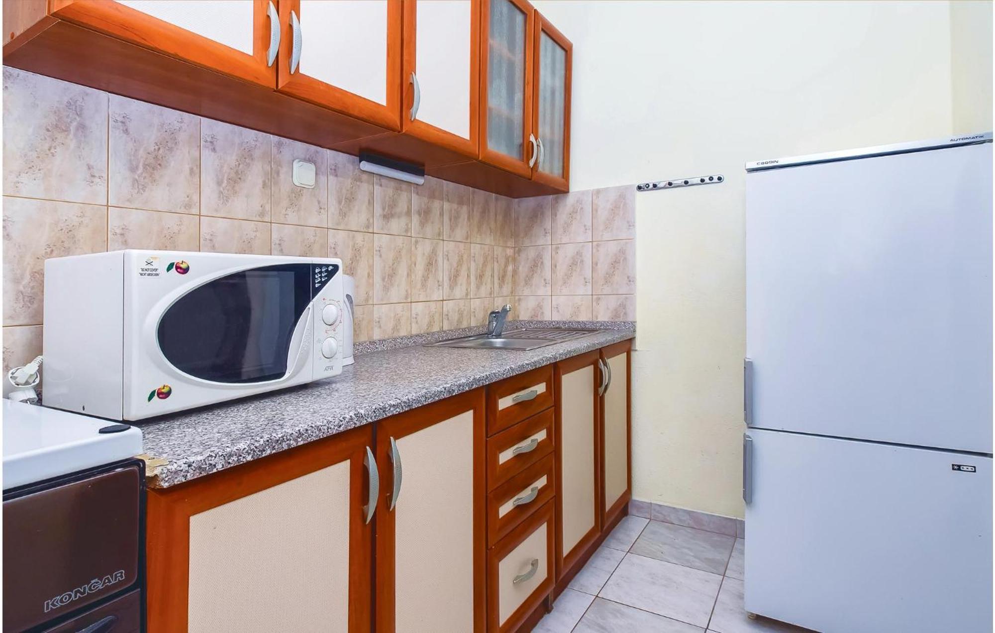 Beautiful Apartment In Omis With Wifi Ngoại thất bức ảnh